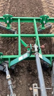 Potatoes 2026 are in! Was a great day! 
Thanks @yayyosa 
All red and yellow this year. Red Prairie and Satina. 
All certified organic.
Lets go!
#foodie #farm #spudlife